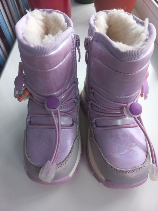 Зимові чобітки для дівчинки