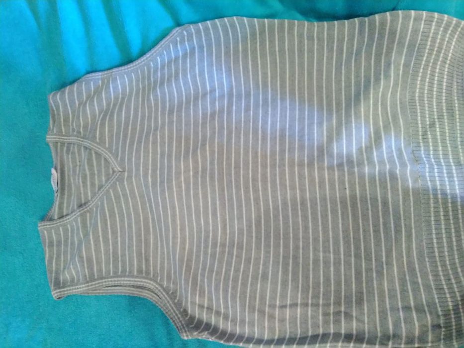 Продаю жилетку (взрослая)