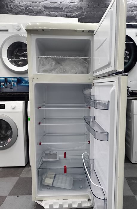 Холодильник в ретро стилі Severin KS 9956