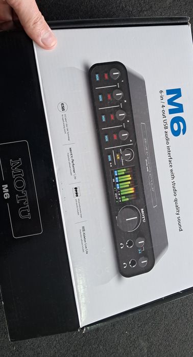 Placa de som, nova motu m6