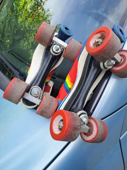 oldschoolowe wrotki Retro tęczowe