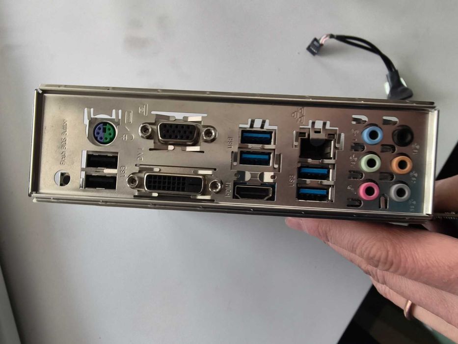 Плата sAM4 MSI B450-A Pro Max з дефектом!