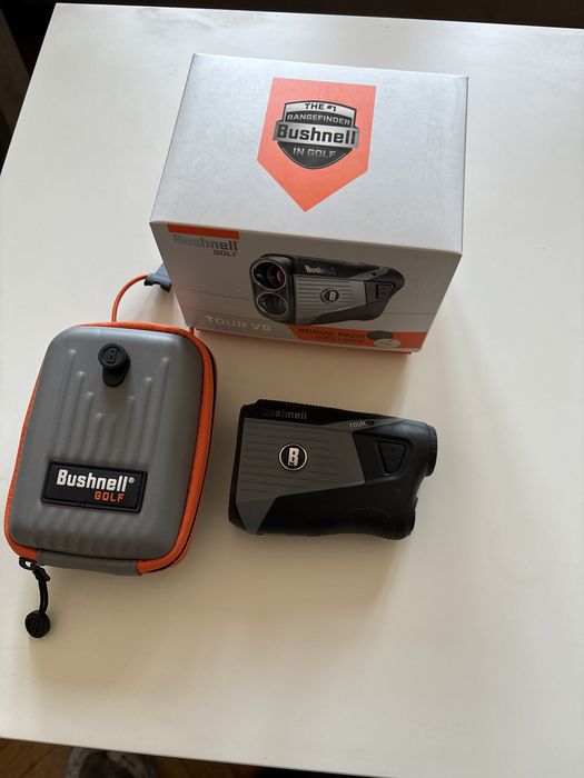 Dalmierz do golfa Bushnell Tour V5
