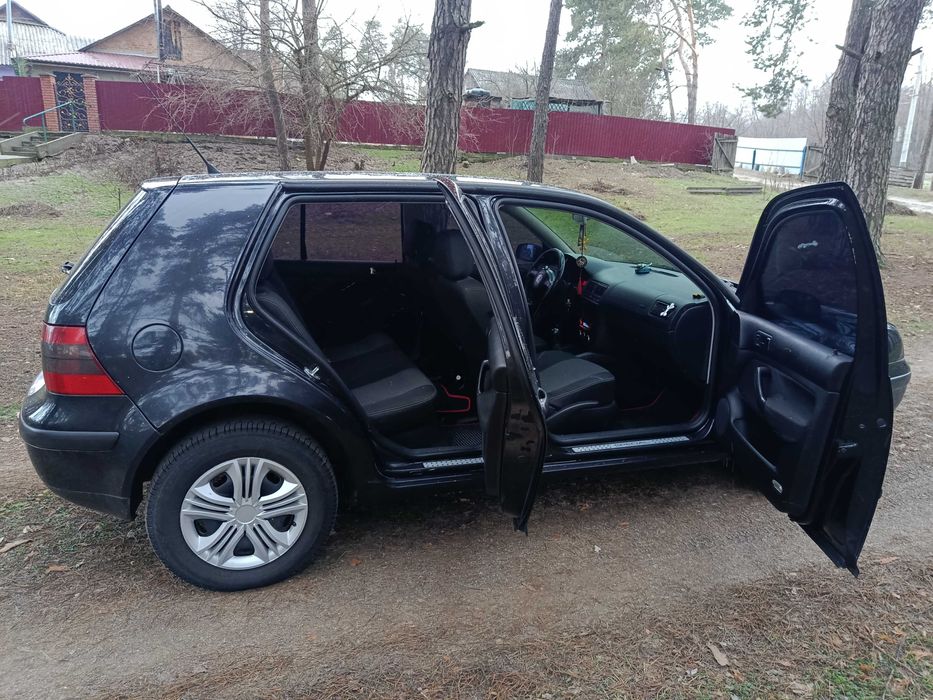 Продається голф 4