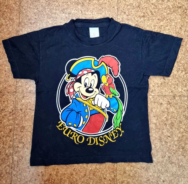 T-shirt preta Euro Disney com o Mickey, 2/4 anos