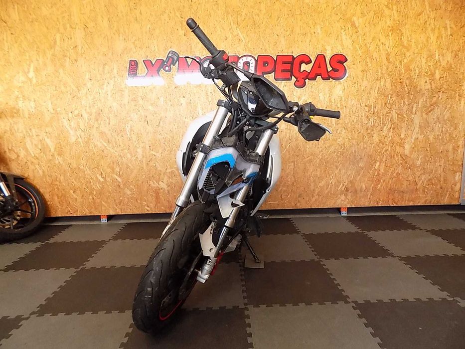 Keeway RKF 125 para vender por peças.