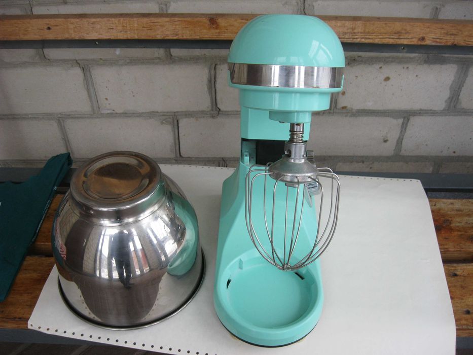 Продам планетарный миксер