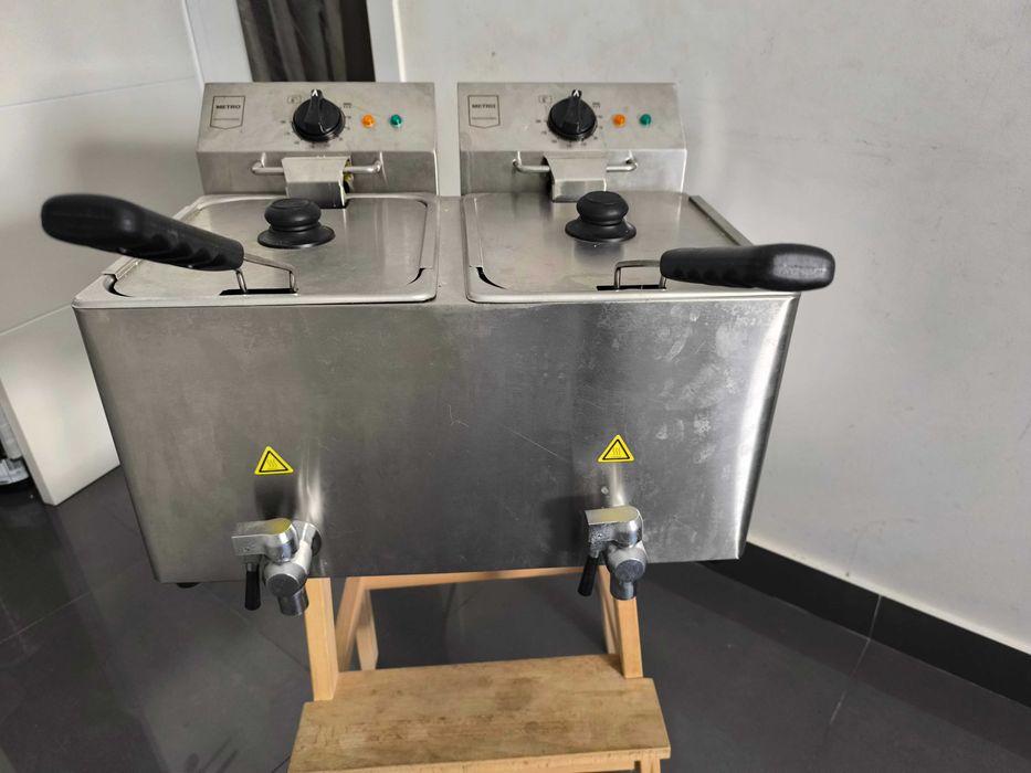 Fritadeira dupla METRO Professional 6500W – como nova