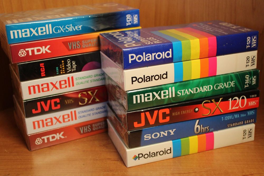 Цифровий перезапис VHS відеокасет. Відновлення інформації з оптичних дисків DVD\CD.