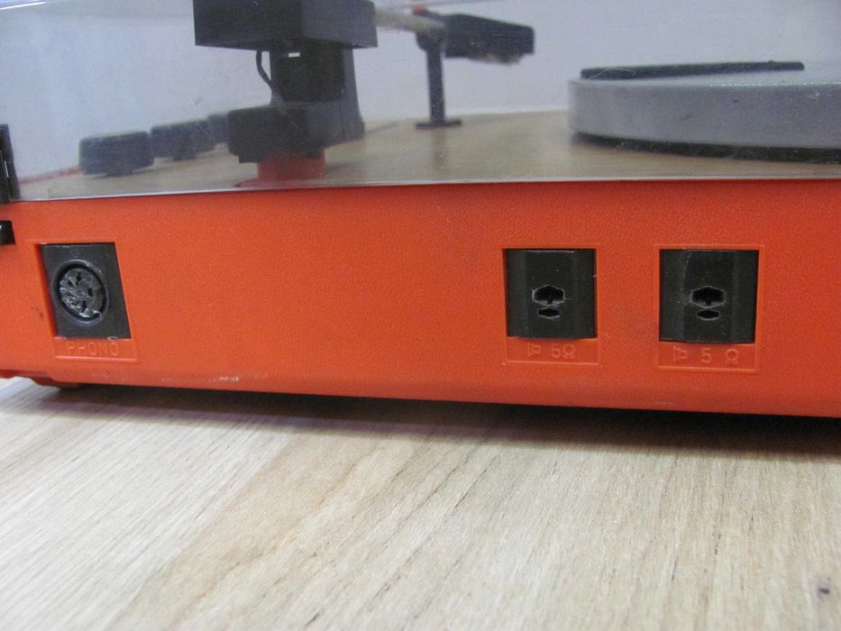 Gramofon ze wzmacniaczem Unitra Fonica WG-417 Stereo Lux