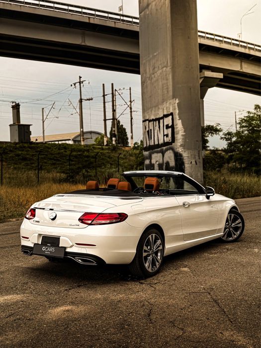 Прокат/Оренда Mercedes-Benz C 300 cabrio