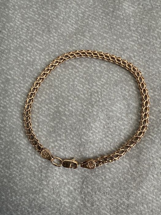 Золотий браслет