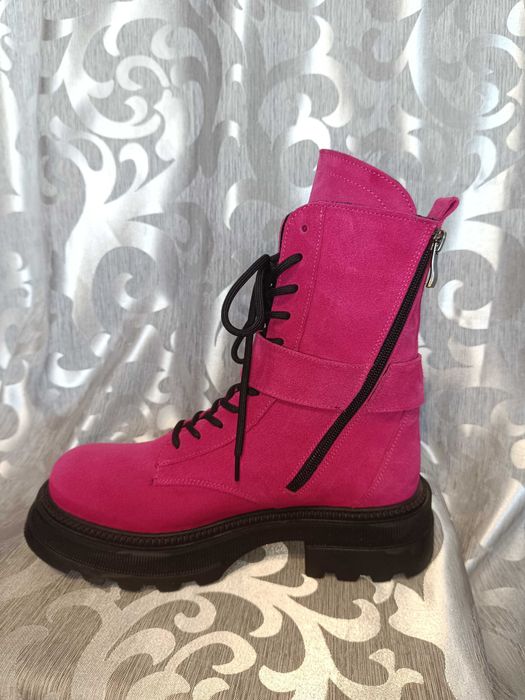 Ботинки чоботи з натуральної замші