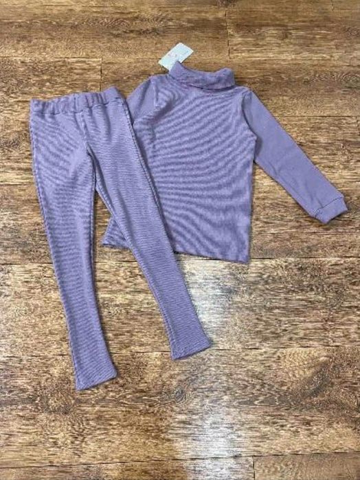 Теплий костюм в рубчик 110-116-122-128р