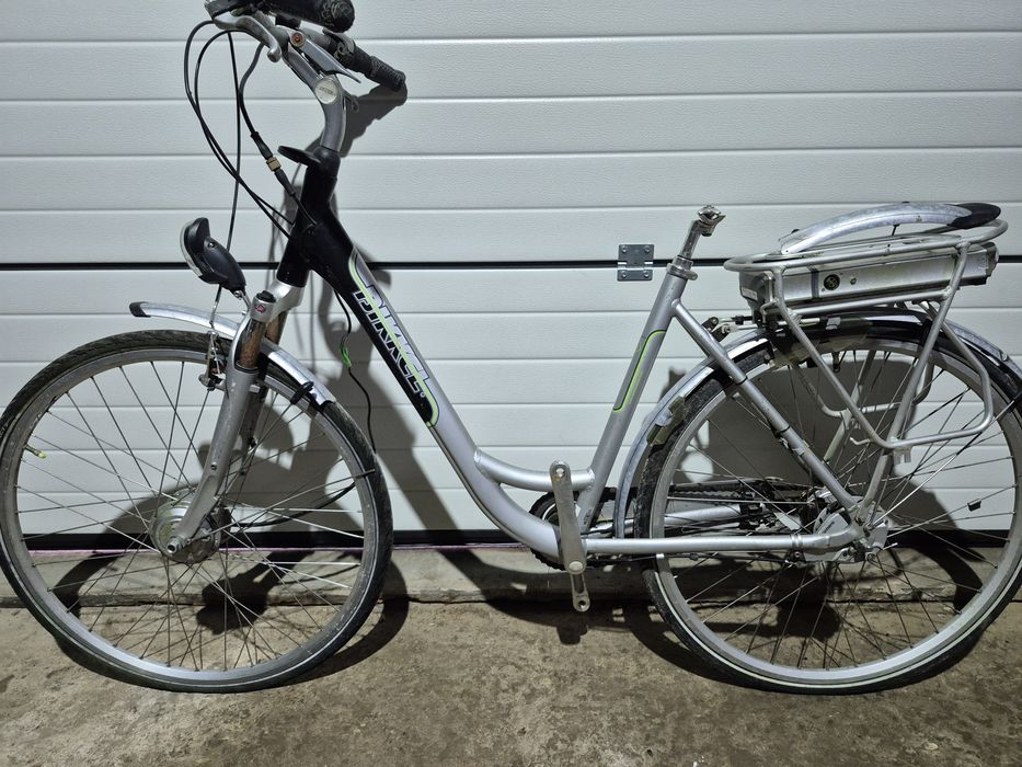 Електровелосипед дамка планетарка