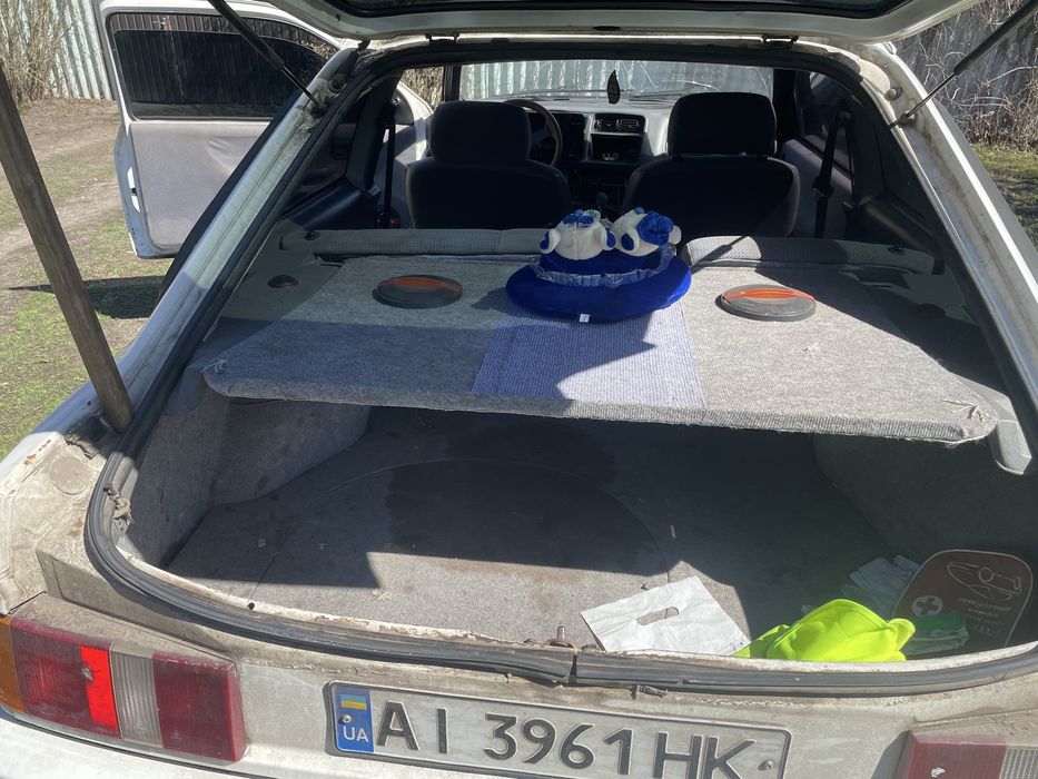 Продам Форд Сієрра 1.6