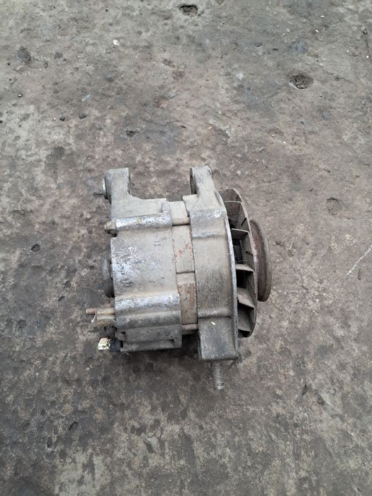 Генератор Ваз 2110 , Приора  90 А.