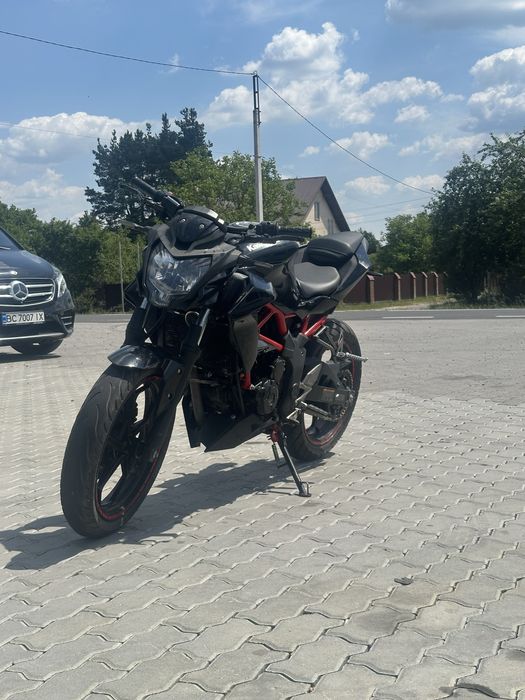 Kawasaki z250sl 2018