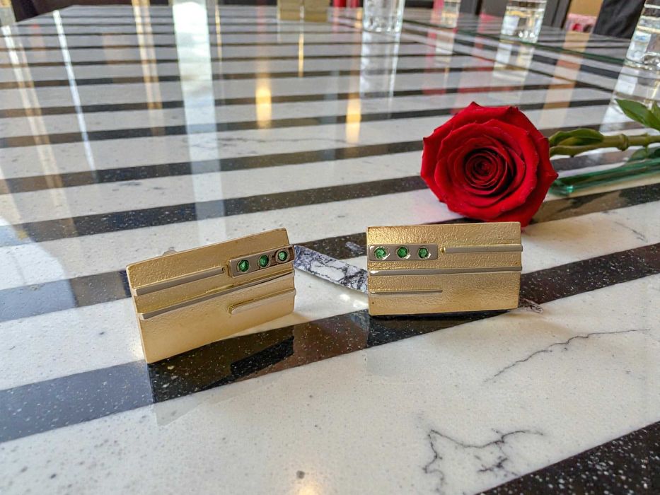 Spinki złote pr. 585 ze szmaragdami Lombard Gorzów