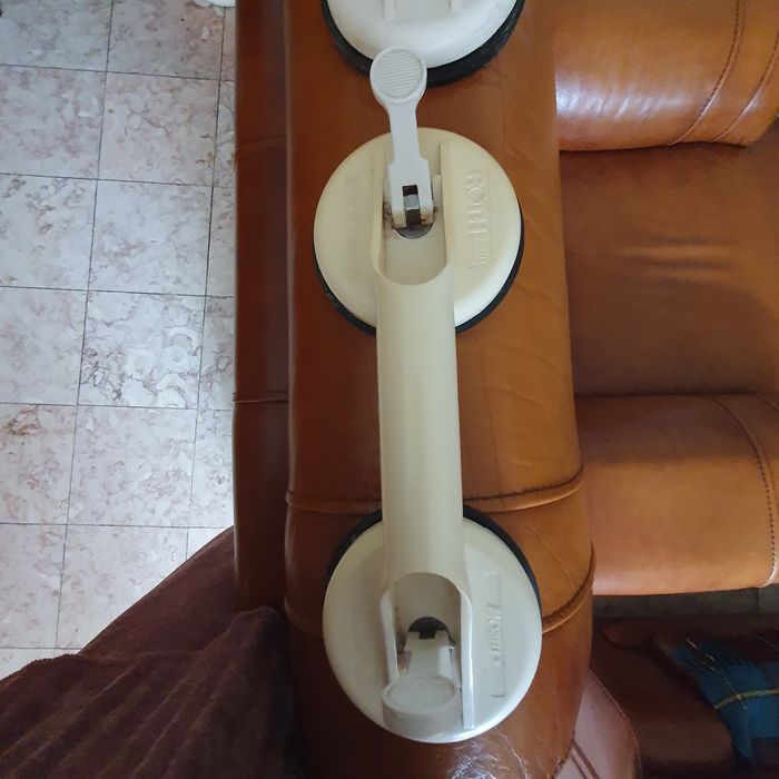 Fixador (varão) de parede (sem furos)424730599631759363