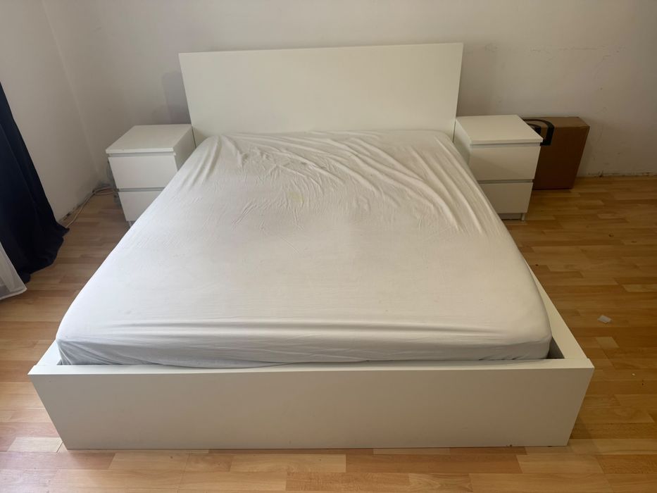 Rama lozka,  dwie szafki nocne Ikea