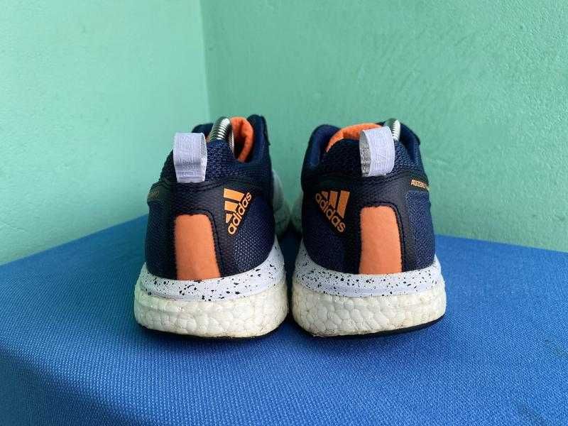Кросівки Adidas Adizero Tempo 9