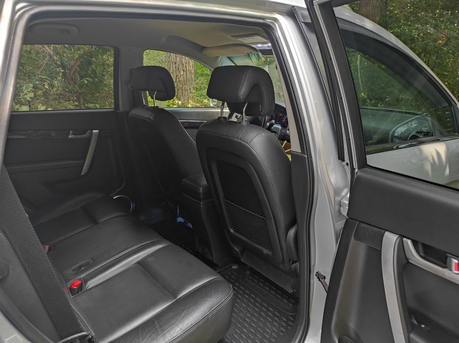 Продам або обміняю Chevrolet Captiva