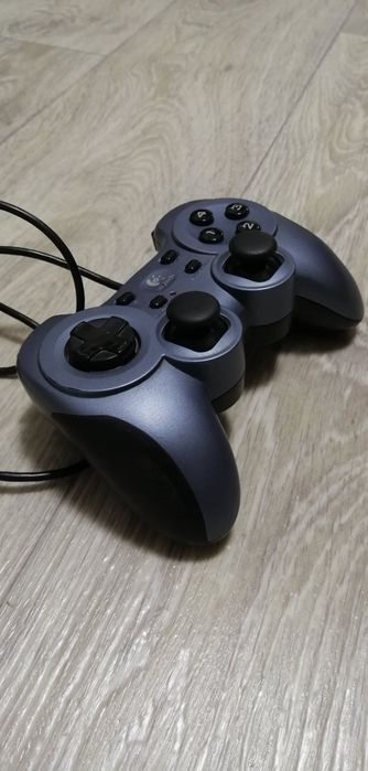 Геймпад Logitech WingMan Rumble Pad 2