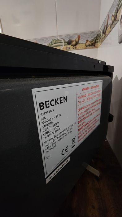 Microondas Becken 25L