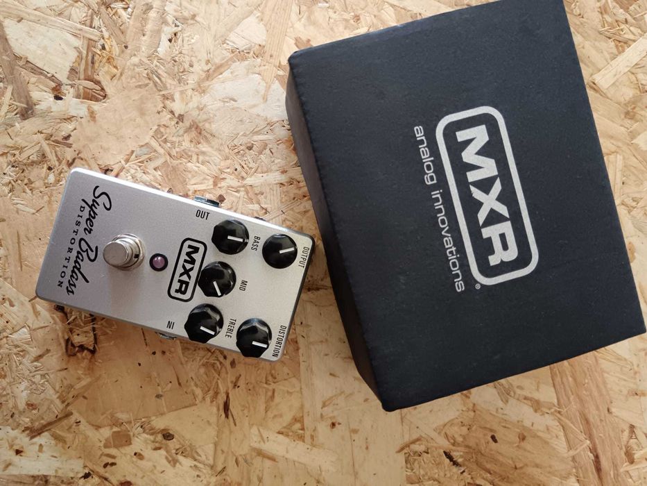 MXR 75 Super Badass Distortion. New!