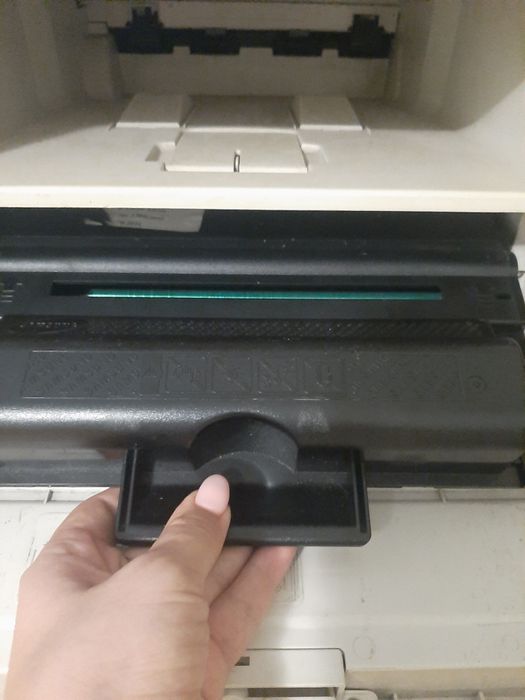 Принтер ксерокс МФУ Xerox Phaser 3300MFP