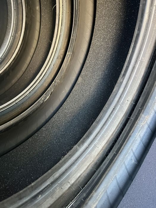 Шини колеса мішелін Michlen тесла модел 3