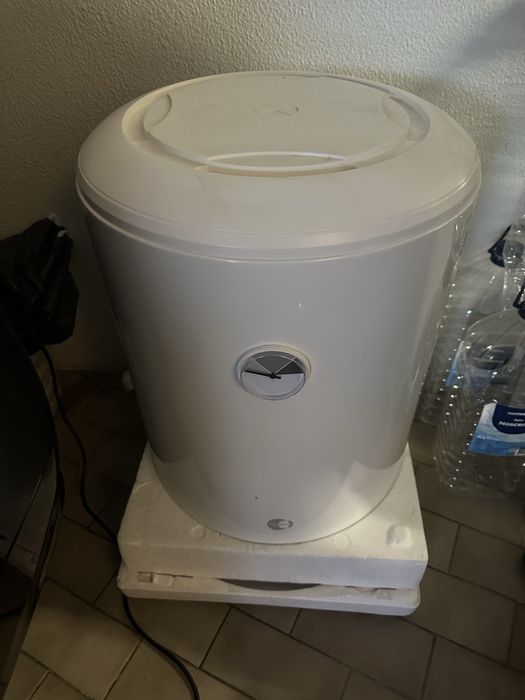 Cilindro termoacumulador elétrico Equation