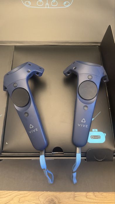 HTC Vive pro 2 full kit, окуляри віртуальної реальності