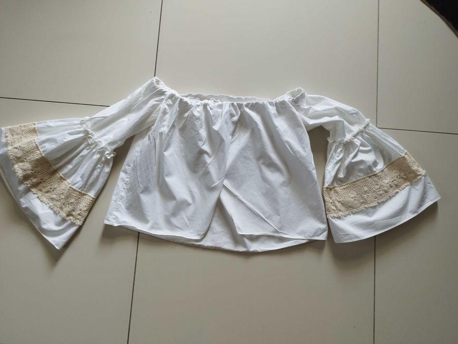 Hiszpanka boho rozcięcie na plecach Zara