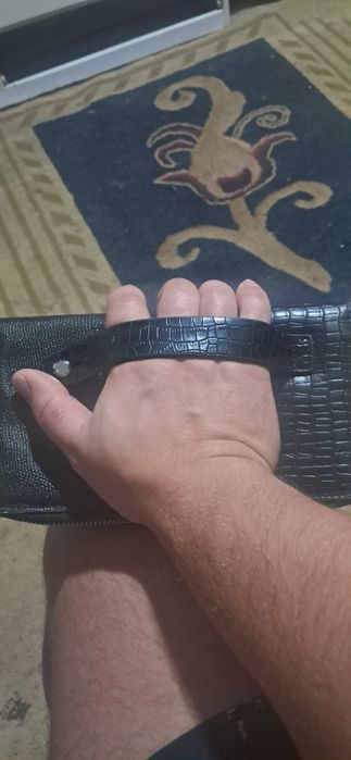 Продам стильный кошелёк  мужской