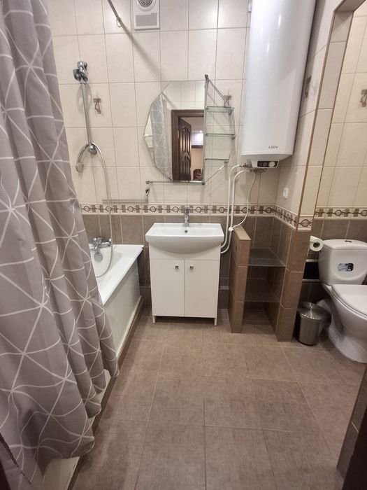 70 м2+Паркомісце Продаж 2 кім квартири в гарному місці