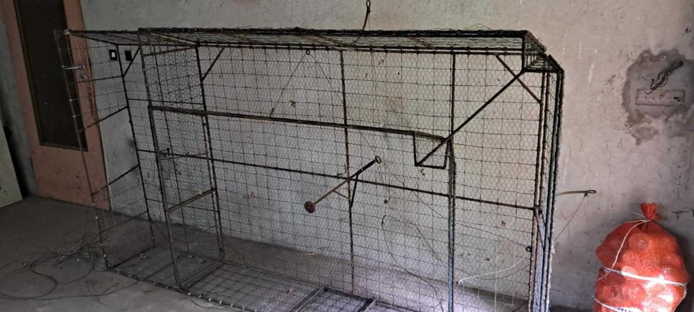 Siatka /krata/woliera na gołębie