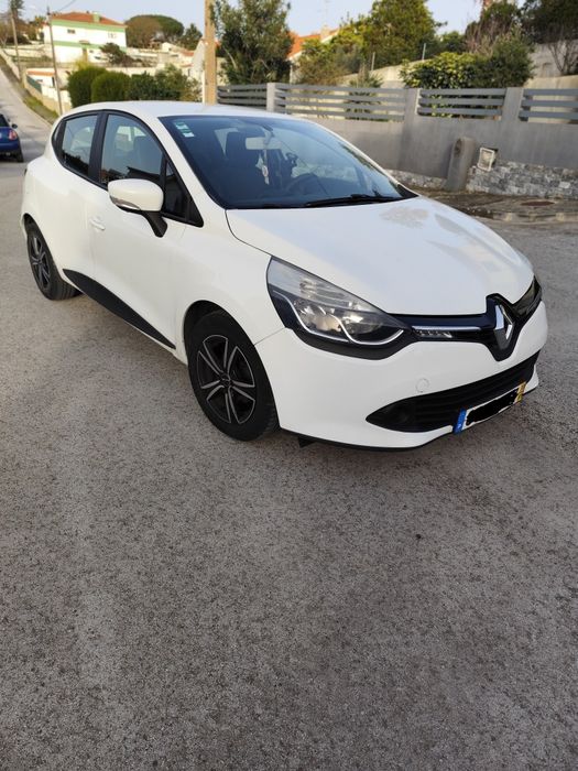 Renault Clio IV 1.5 DCI — photo 2