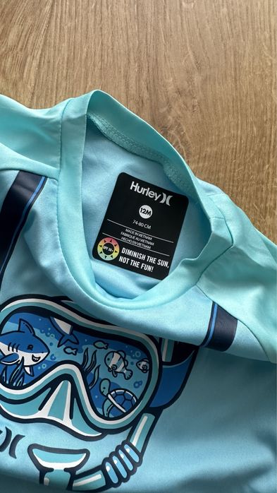 Hurley stroj kapielowy UPF 50+ 74/80 nowy