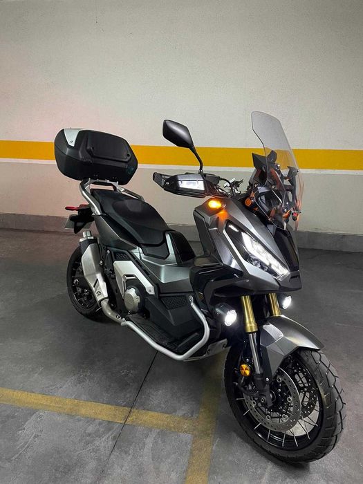 Honda XADV Como Nova preço fixo. Não estou interessado em trocas