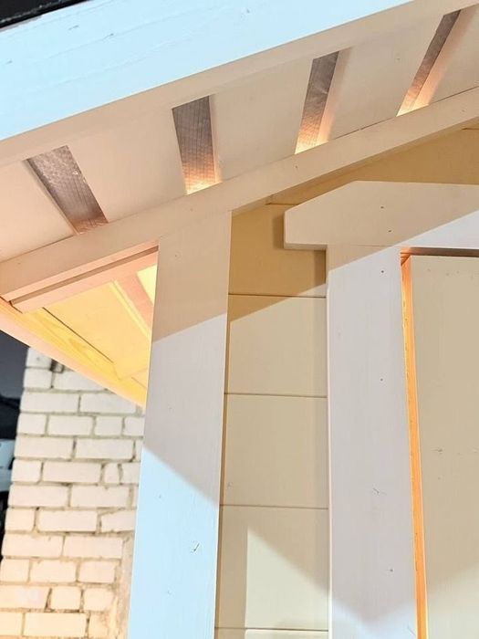 Дачный туалет 120*120 "Большой домик айвори" с козырьком.