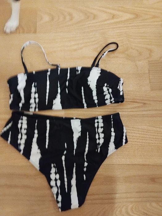 Bikini L por estrear