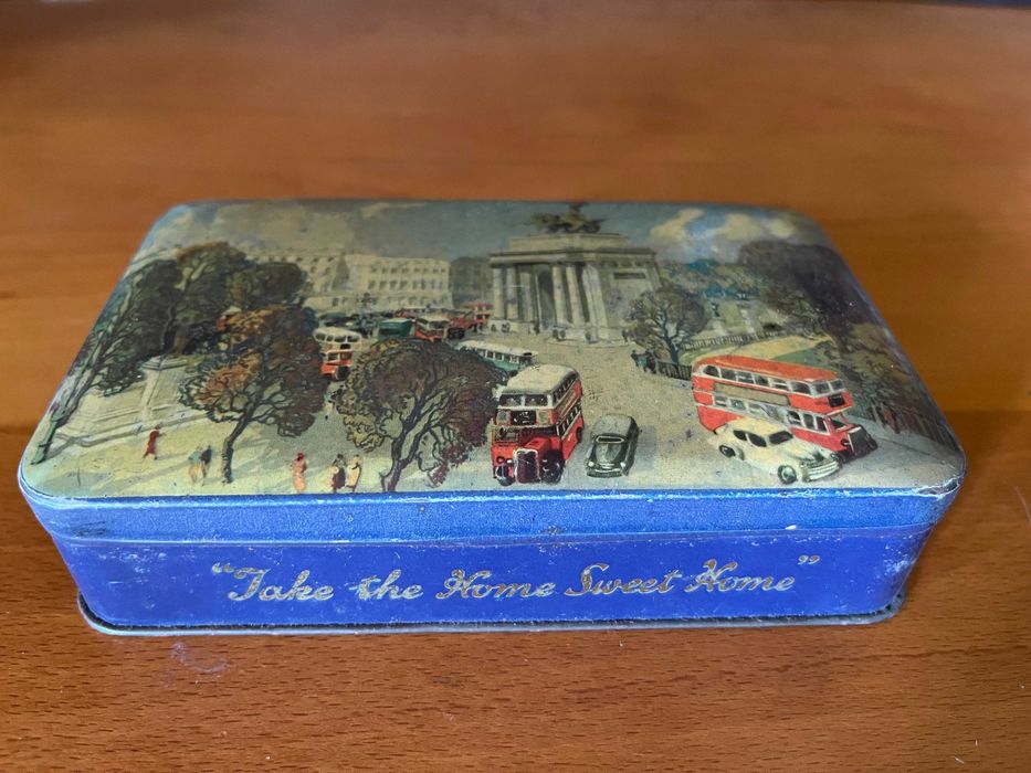Lata vintage de caramelos Blue Bird Toffee