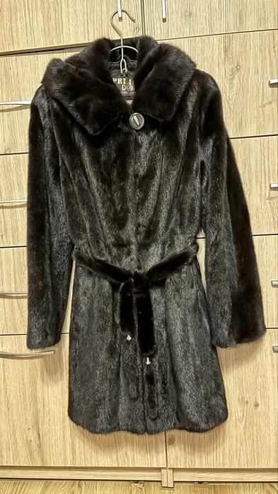 Шуба чорна норкова