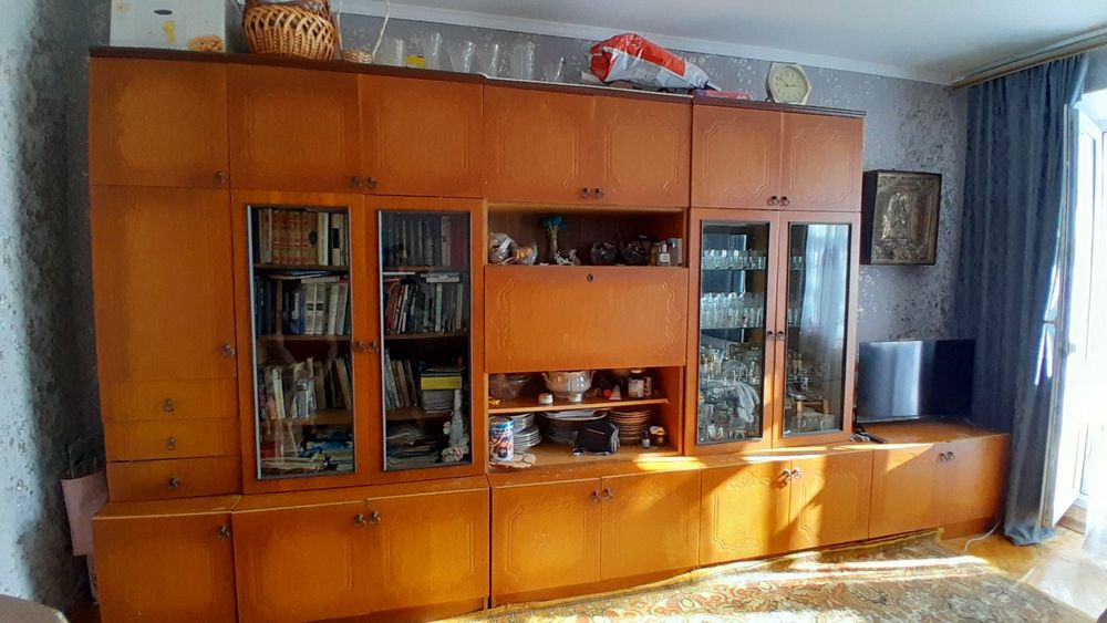 Продам стінку вітальню