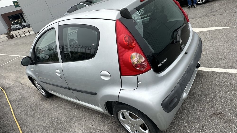Peugeot 107 - 2011 - Nacional