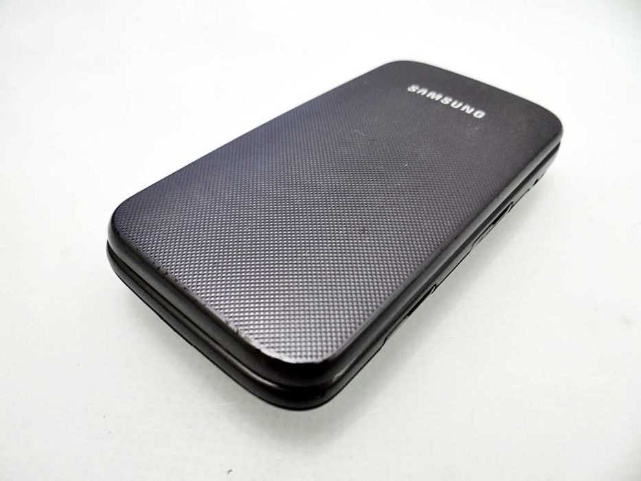 Samsung C3520 4 MB / 24 MB 2G czarny / Z klapką / Eko Komis