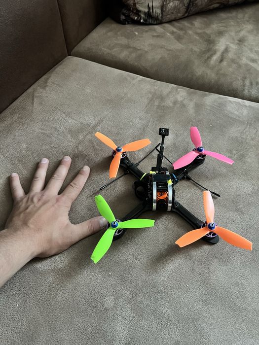 FPV дрон (спортивний)
