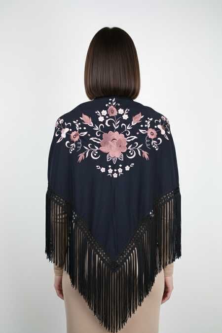 Xaile Bordado à Máquina (tipo Sevilhana)